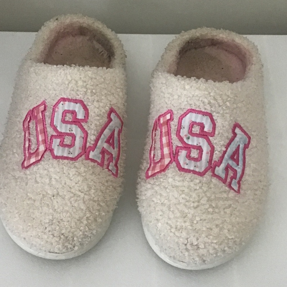 Loved sherpa slippers